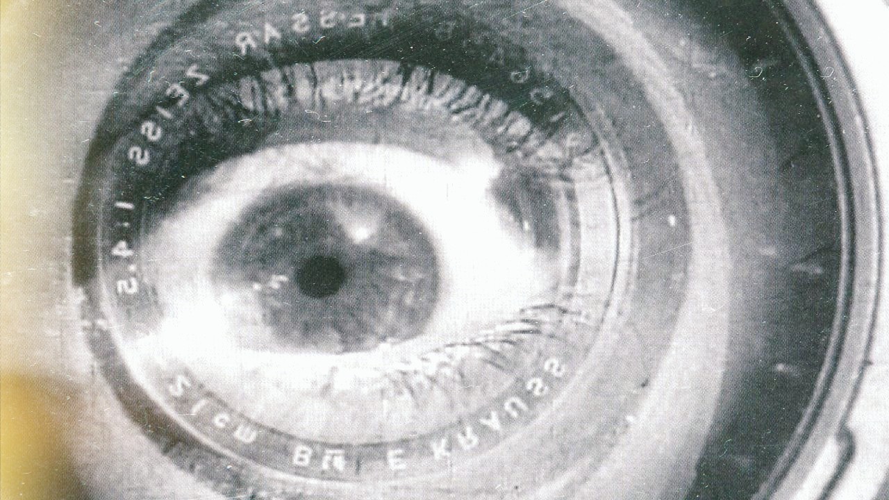 Ο Άνθρωπος με την Κινηματογραφική Μηχανή (Chelovek s kinoapparatom), Dziga Vertov ~ 1929. Ένα αφιέρωμα σε μία από τις πιο σημαντικές ταινίες στην ιστορία του σινεμά, από την Ελένη Παπαρίζου.